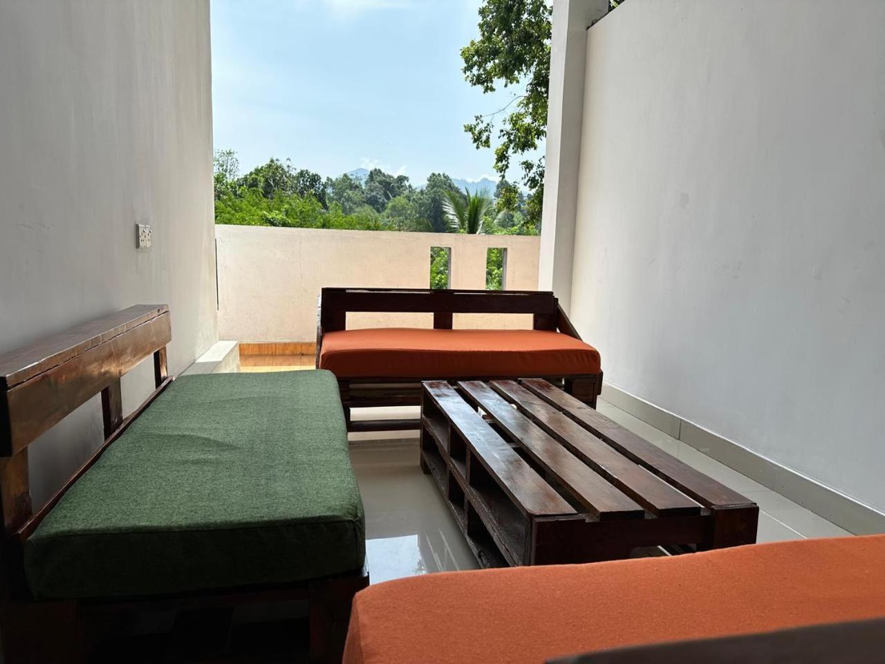 La Riya Ella - 05 Minutes To Ella Town Bed & Breakfast Bagian luar foto