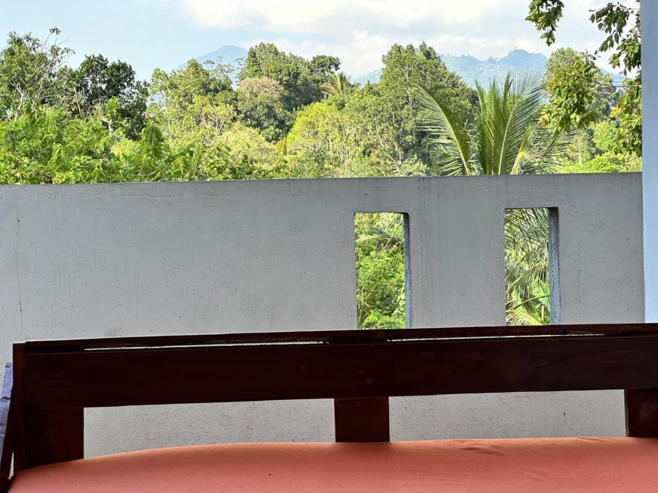 La Riya Ella - 05 Minutes To Ella Town Bed & Breakfast Bagian luar foto